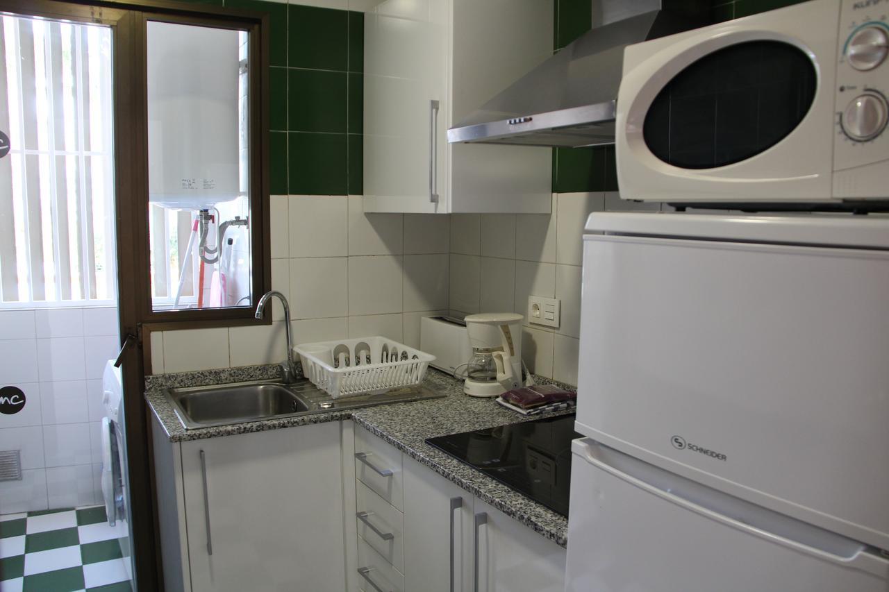Apartamentos Amalia By Mc Benidorm Rum bild